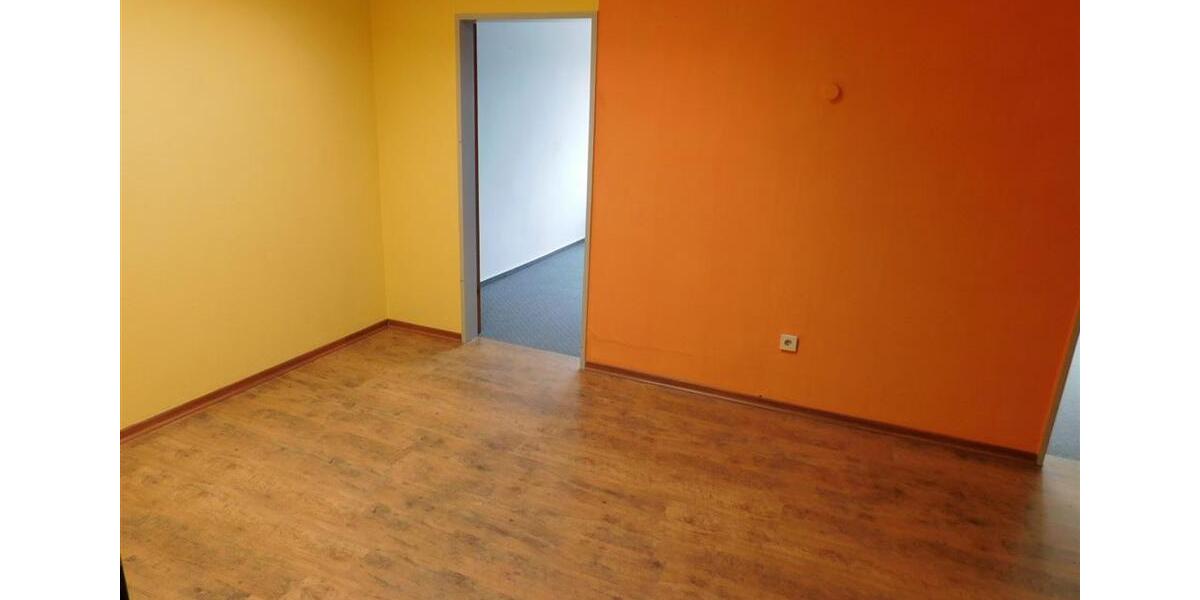 Etagenwohnung Wiesmoor - 4 Zimmer, 140 m&sup2;, 850&euro; | Angebot:26441402