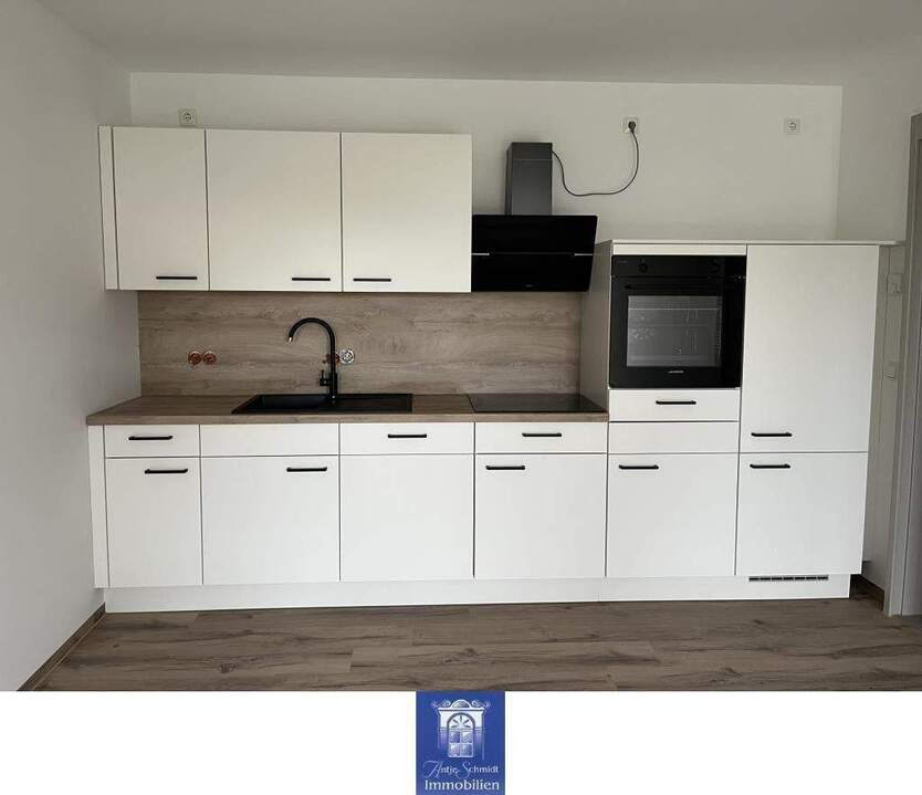 Rollstuhlgerechte Wohnung mit Fußbodenheizung, edlem Bad, moderner EBK, Terrasse! 2 zimmer