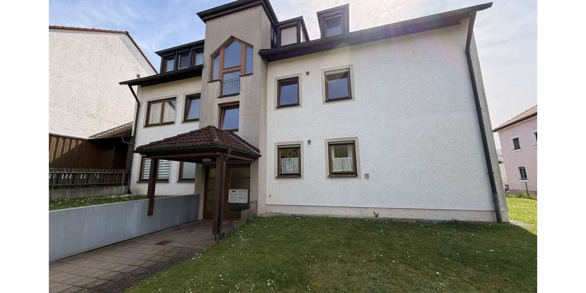 Etagenwohnung Heilsbronn - 3 Zimmer, 83 m&sup2;, 835&euro; | Angebot:26461724
