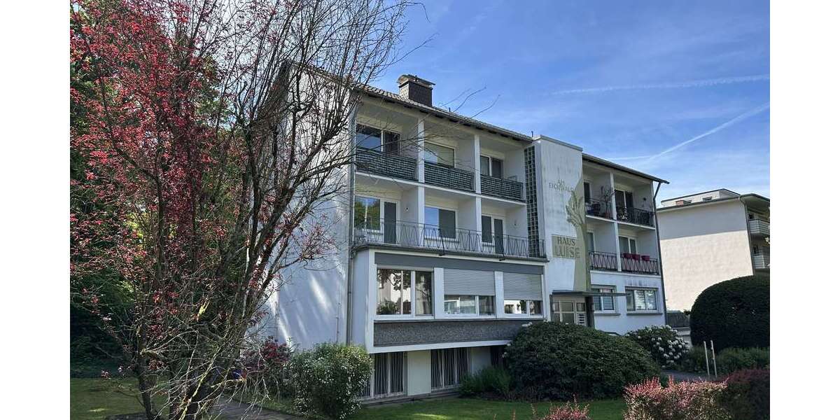 Etagenwohnung Bad Soden - 3 Zimmer, 82 m&sup2;, 1.295&euro; | Angebot:26781594