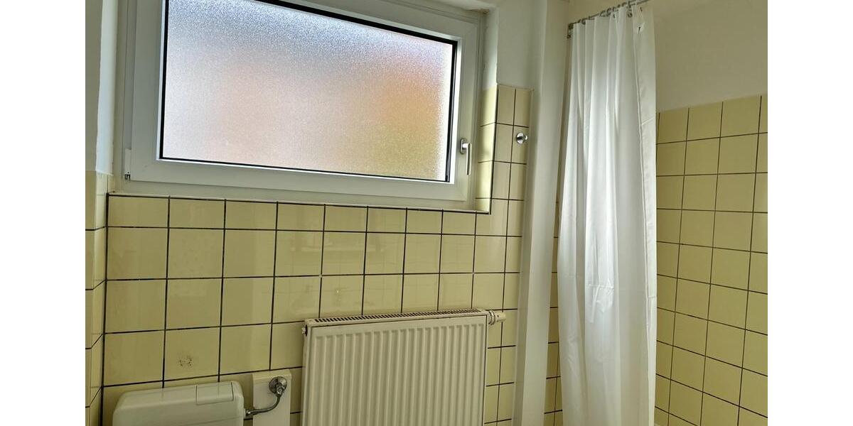 Erdgeschoßwohnung Gießen - 1 Zimmer, 29 m&sup2;, 380&euro; | Angebot:25752127