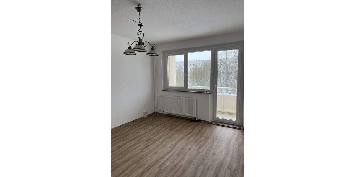 Mehrfamilienhaus, Wohnhaus Stralsund Knieper West - 1 Zimmer, 27 m&sup2;, 187&euro; | Angebot:25340162