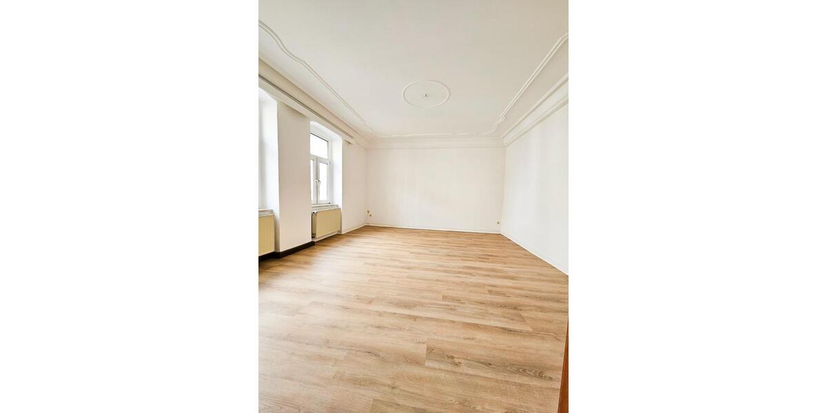 Etagenwohnung Aue-Bad Schlema Bad Schlema - 3 Zimmer, 90 m&sup2;, 450&euro; | Angebot:24946761