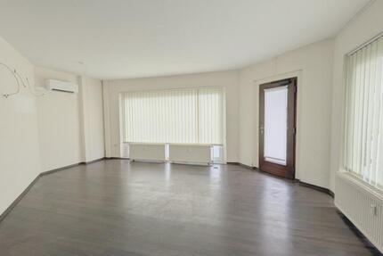 Ladengeschäft mit Nebenräumen ab sofort zu vermieten zimmer