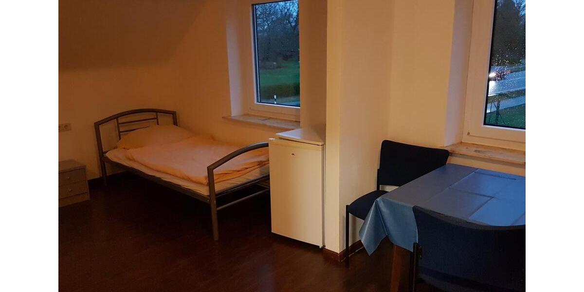 Wohnen auf Zeit Papenburg - 4 Zimmer, 140 m&sup2;, 14&euro; | Angebot:25327293