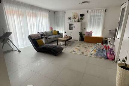 Wohnung Külsheim - 3 Zimmer, 75 m&sup2;, 750&euro; | Angebot:26732233