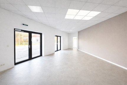 Gewerbeobjekt Butjadingen Burhave - 2 Zimmer, 600&euro; | Angebot:25777546