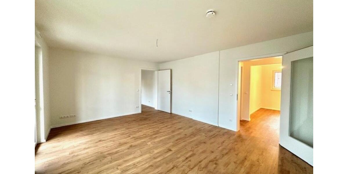 Erdgeschoßwohnung Lübben (Spreewald) - 4 Zimmer, 92 m&sup2;, 1.483&euro; | Angebot:18526006