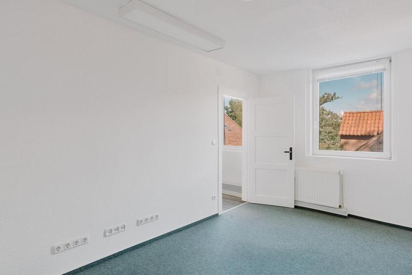 Wohnhaus mit 7 Zimmer