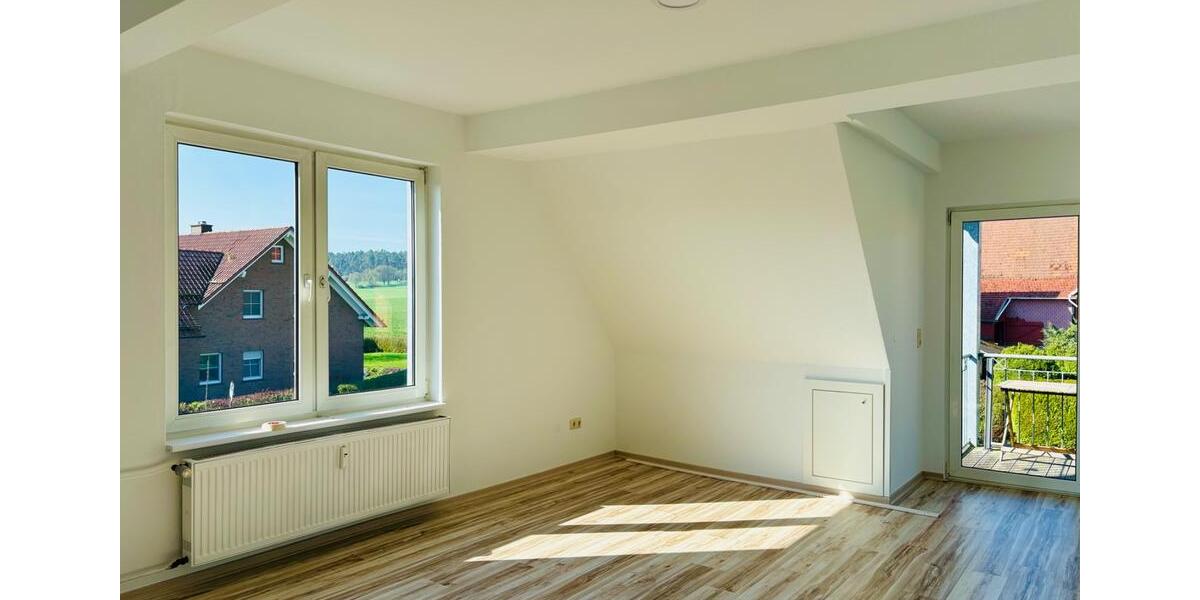 Dachgeschoßwohnung Diemelstadt - 3 Zimmer, 96 m&sup2;, 850&euro; | Angebot:26225893
