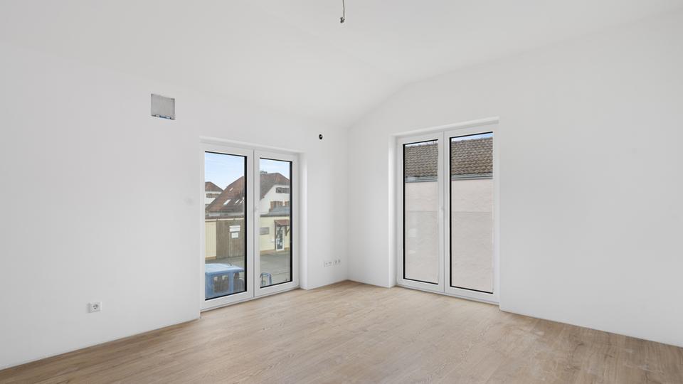 Reihenhaus Ingolstadt - 4.5 Zimmer, 134 m&sup2;, 1.900&euro; | Angebot:25367088