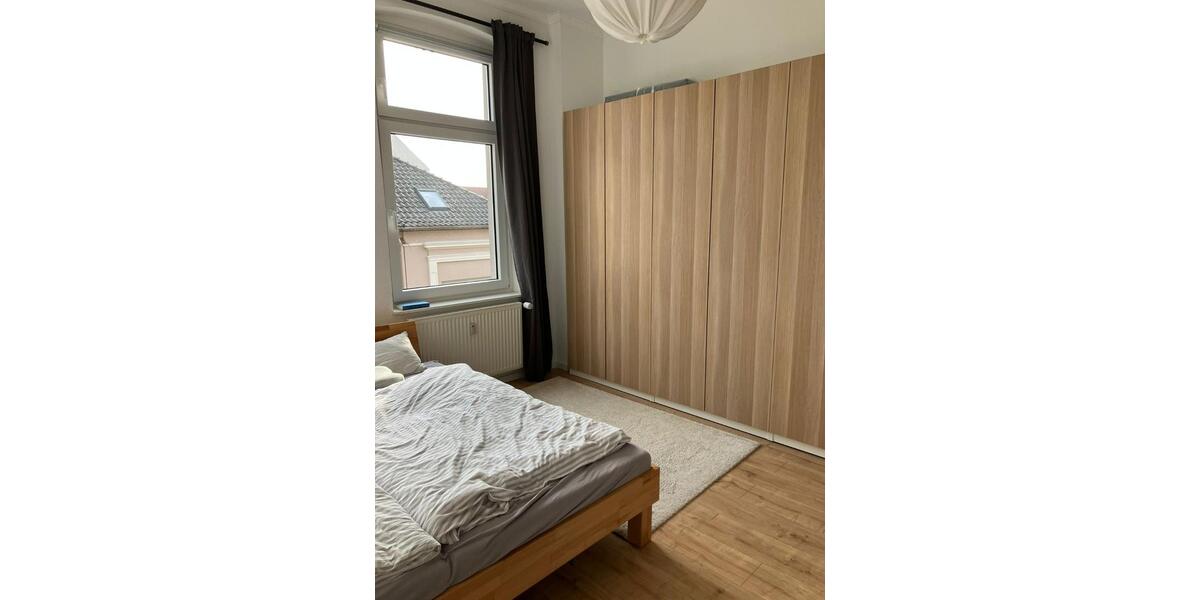 Etagenwohnung Detmold - 4 Zimmer, 97 m&sup2;, 890&euro; | Angebot:25237400