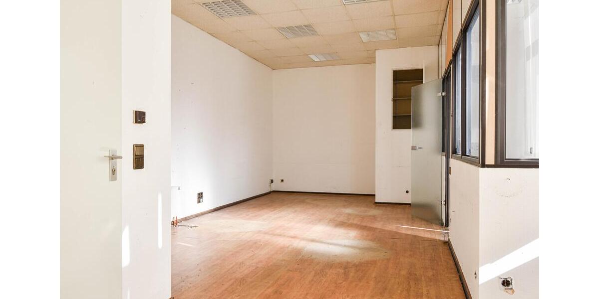 Gewerbeobjekt Solingen Höhscheid - 2.999&euro; | Angebot:23779293
