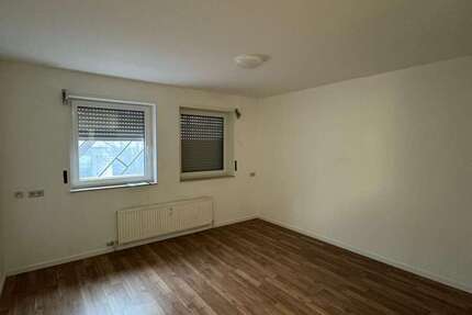 Wohnung zum Mieten in Ludwigshafen 400 € 23 m² 1 zimmer