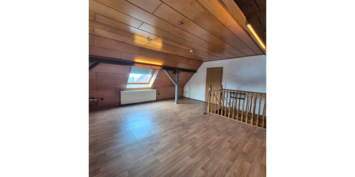 Einfamilienhaus Bockenem - 9 Zimmer, 230 m&sup2;, 800&euro; | Angebot:25056784