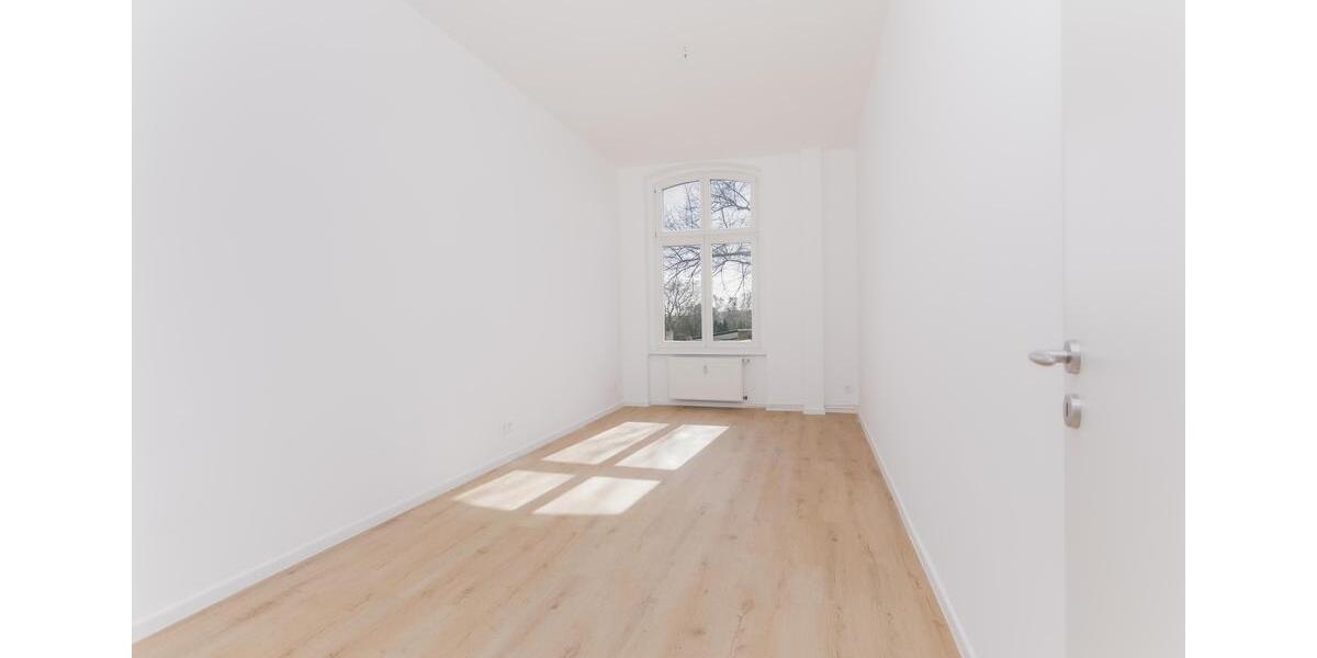 Etagenwohnung Angermünde - 2 Zimmer, 77 m&sup2;, 680&euro; | Angebot:26365895
