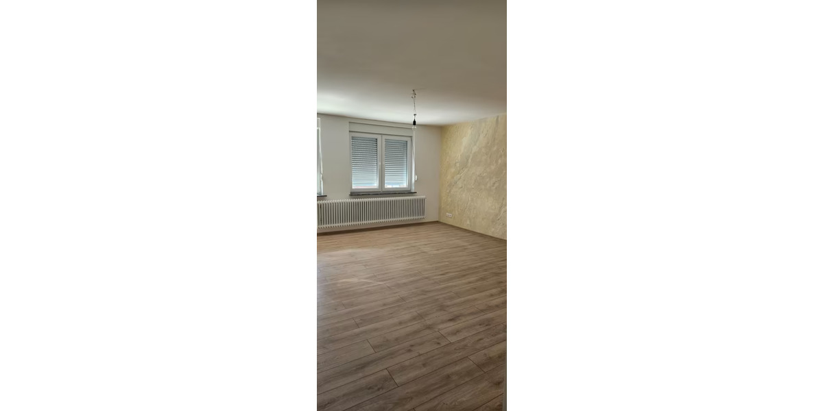 Etagenwohnung Pirmasens - 3 Zimmer, 95 m&sup2;, 700&euro; | Angebot:25056599
