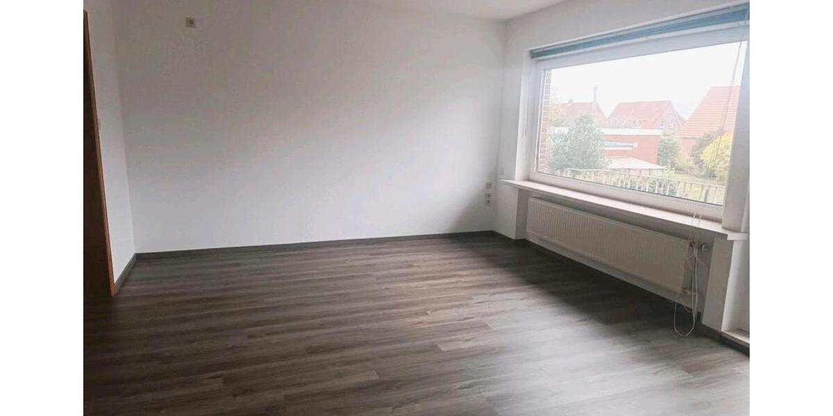 Erdgeschoßwohnung Norden - 3 Zimmer, 94 m&sup2;, 850&euro; | Angebot:24832665
