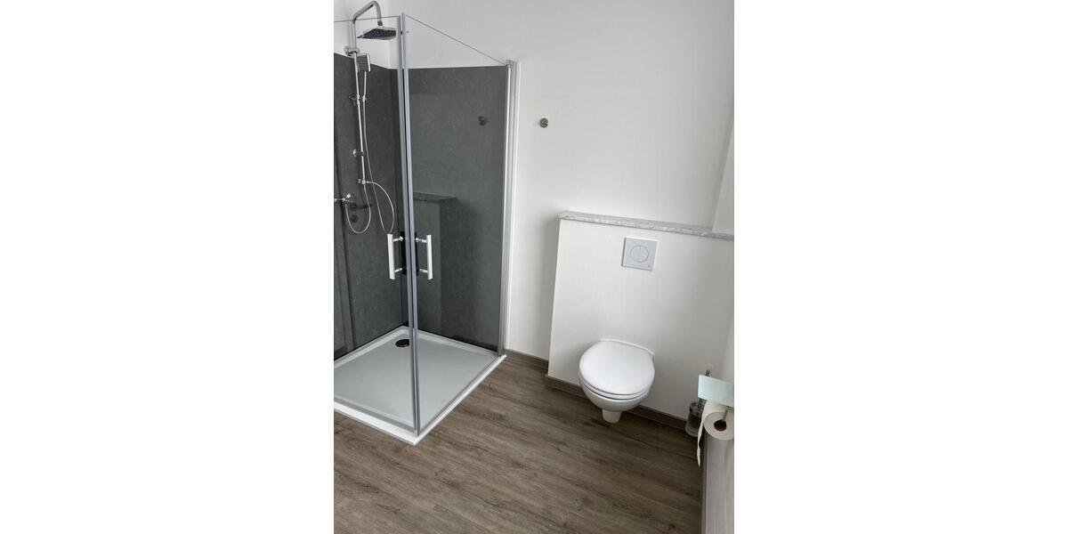 Moderne 4- Zimmer Dachgeschosswohnung in Adendorf 4 zimmer