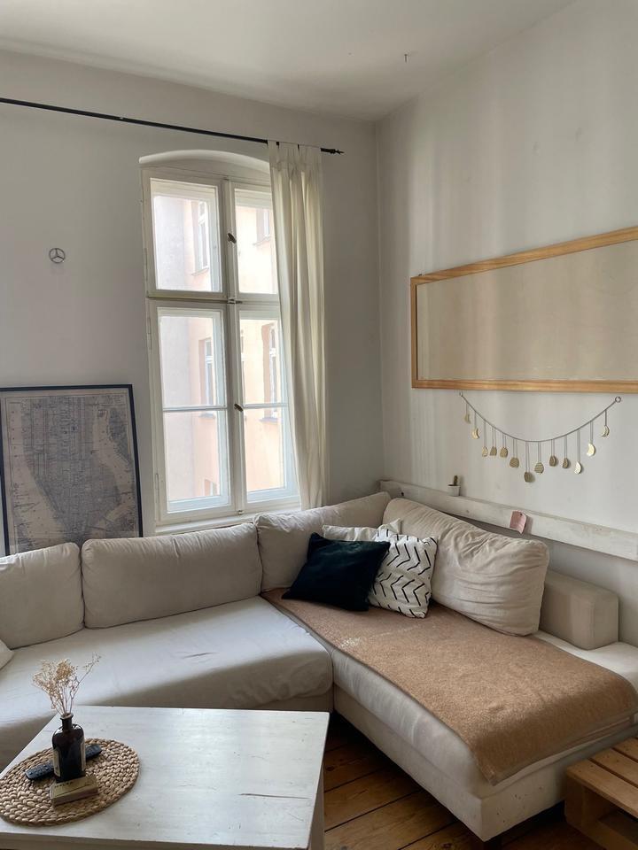 UNTERMIETE: 2 Zimmer Wohnung in Friedrichshain