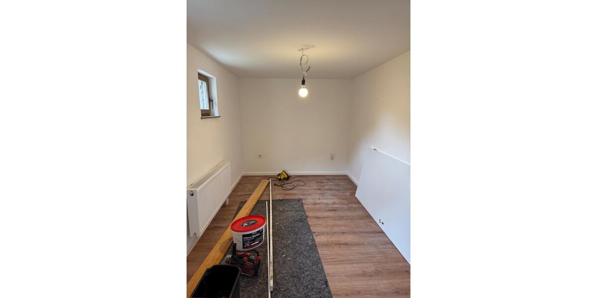 Etagenwohnung Düsseldorf Niederkassel - 4 Zimmer, 106 m&sup2;, 950&euro; | Angebot:26608721