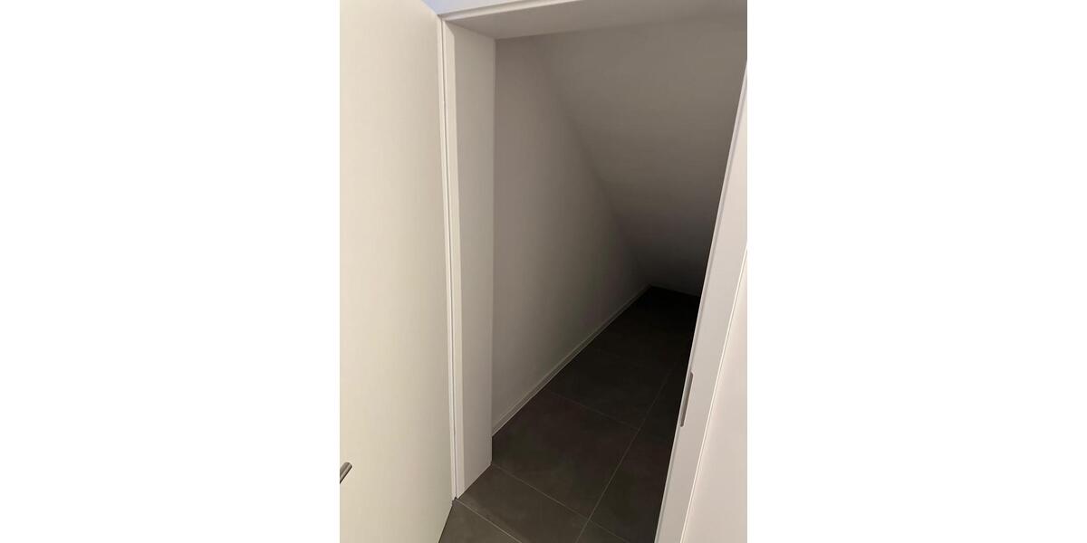 Erdgeschoßwohnung Jever - 3 Zimmer, 95 m&sup2;, 1.200&euro; | Angebot:25974468