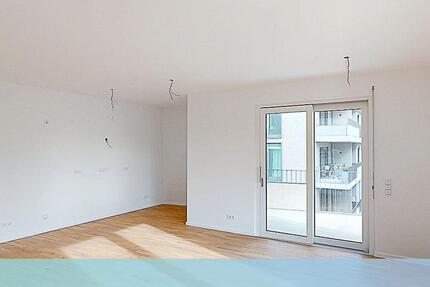Familien aufgepasst: Großzügige 4-Zimmer-Wohnung mit Balkon und zwei Bädern (mietpreisgedämpft) 4 zimmer