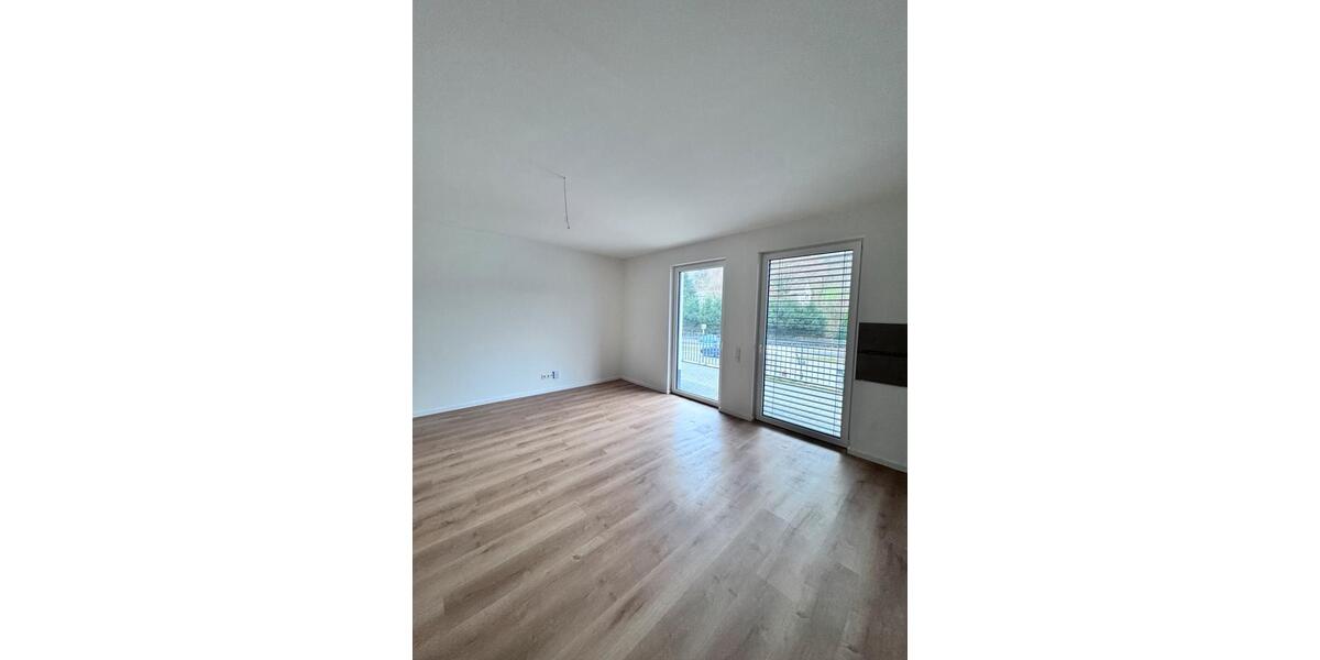 Erdgeschoßwohnung Gummersbach - 3.5 Zimmer, 87 m&sup2;, 1.130&euro; | Angebot:24141550