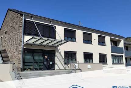 Wohnung Waxweiler - 3 Zimmer, 79 m&sup2;, 900&euro; | Angebot:26587467