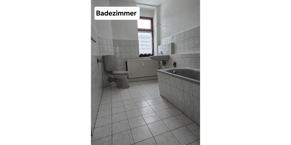 Erdgeschoßwohnung Neustadt in Sachsen - 3 Zimmer, 73 m&sup2;, 430&euro; | Angebot:25613108