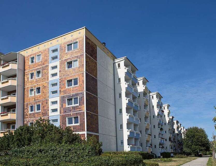 Wohnung zum Mieten in Rostock 406 € 61.85 m²