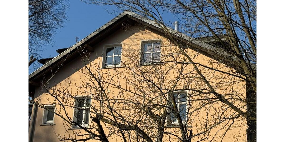 Dachgeschoßwohnung Berlin Steglitz-Zehlendorf - 1 Zimmer, 30 m&sup2;, 620&euro; | Angebot:25993607