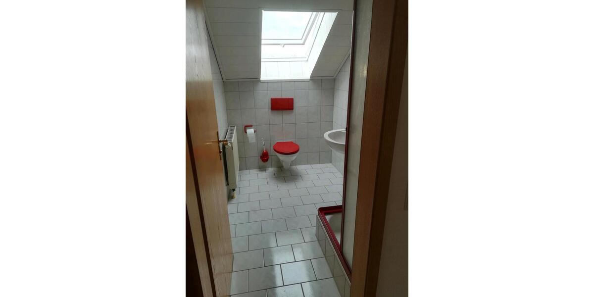 Dachgeschoßwohnung Lauchheim - 3 Zimmer, 92 m&sup2;, 780&euro; | Angebot:24661596