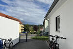 Befristete Vermietung für 2-3 Jahre! Neu renovierter 3 Zimmer Bungalow mit Garage und gr. Garten