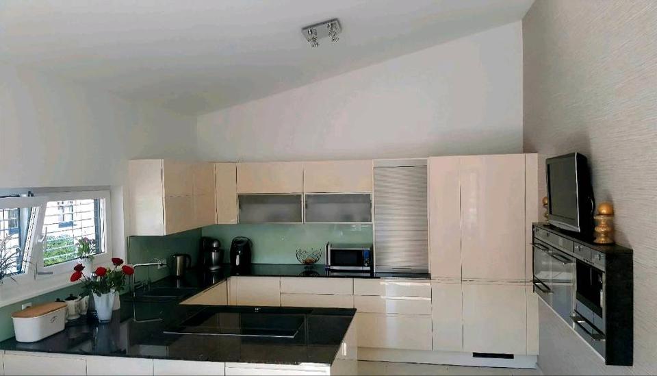 Etagenwohnung Sennfeld - 6 Zimmer, 115 m&sup2;, 1.600&euro; | Angebot:25962943