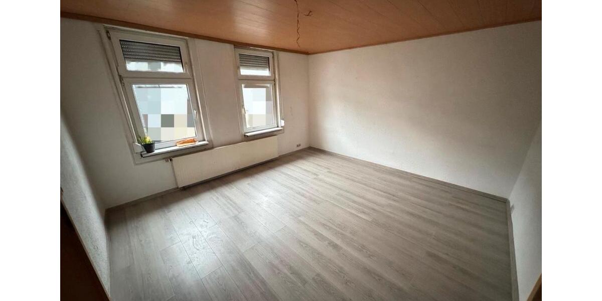 Einfamilienhaus Ehringshausen - 5 Zimmer, 105 m&sup2;, 1.100&euro; | Angebot:24660365