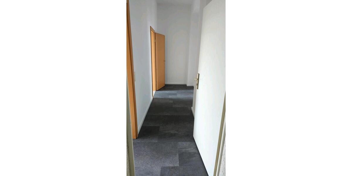 Erdgeschoßwohnung Dessau-Roßlau Roßlau - 1 Zimmer, 37 m&sup2;, 244&euro; | Angebot:26035217
