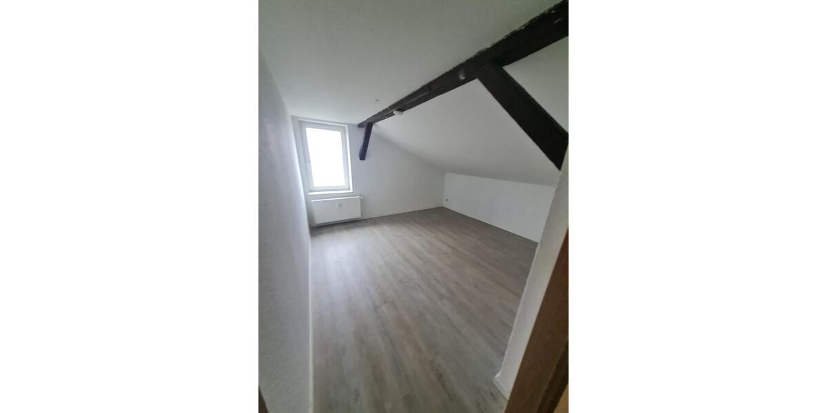 Dachgeschoßwohnung Magdeburg Beyendorf-Sohlen - 3 Zimmer, 70 m&sup2;, 350&euro; | Angebot:24354424