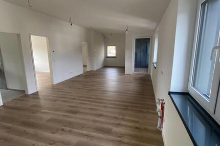 Schicke NeubauWohnung am Rande von Gummersbach Bergneustadt
