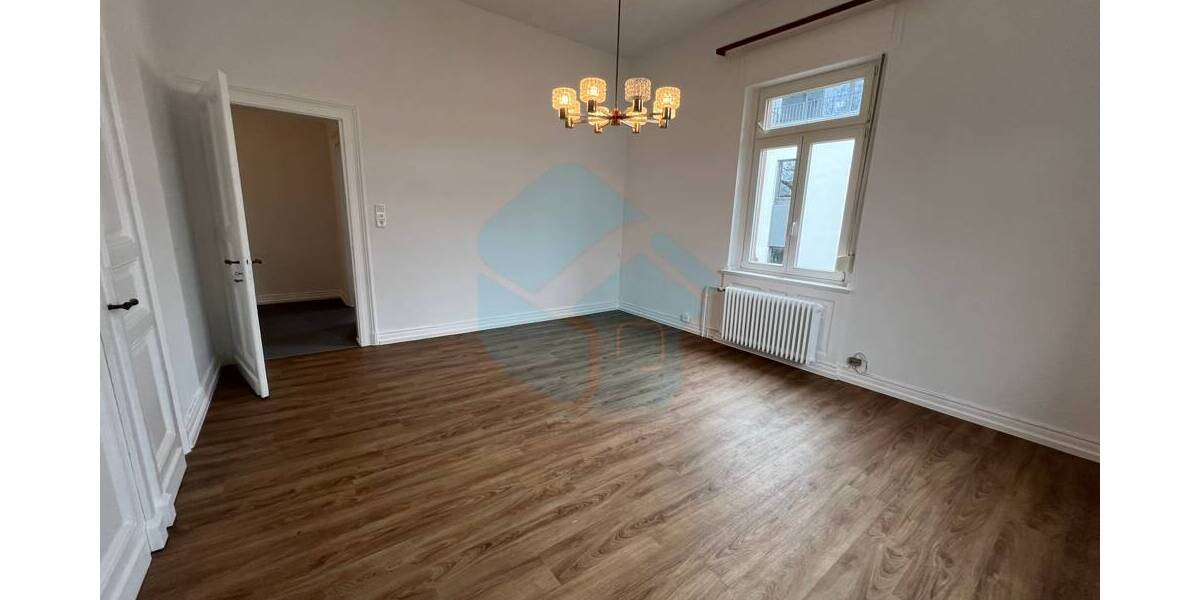 Etagenwohnung Friedberg (Hessen) Friedberg - 5 Zimmer, 170 m&sup2;, 1.250&euro; | Angebot:22950422