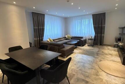 Wohnung Völklingen - 1 Zimmer, 90 m&sup2;, 700&euro; | Angebot:24802353