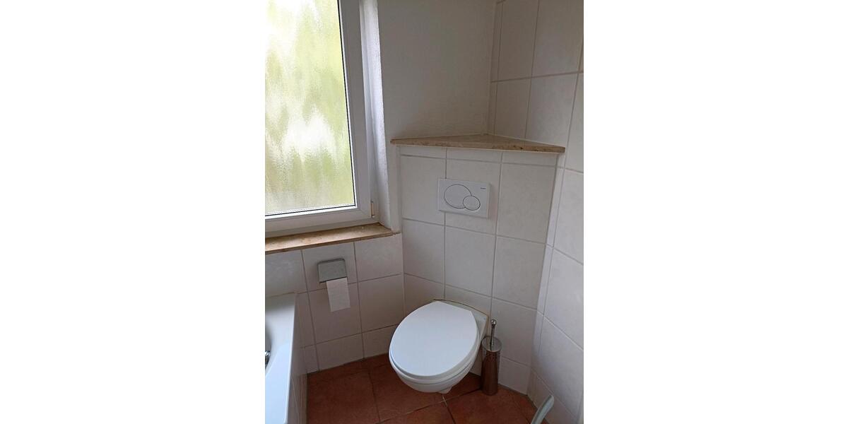 Dachgeschoßwohnung Crailsheim - 3 Zimmer, 78 m&sup2;, 1.000&euro; | Angebot:26041980