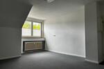 Dachgeschoßwohnung Bad Pyrmont - 5 Zimmer, 143 m&sup2;, 860&euro; | Angebot:26610283