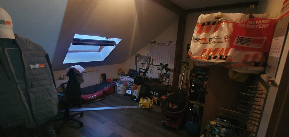 Dachgeschoßwohnung Annweiler am Trifels - 4 Zimmer, 94 m&sup2;, 950&euro; | Angebot:25767958