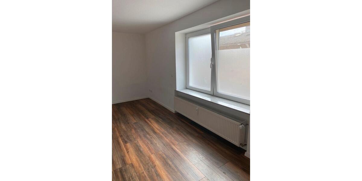 Etagenwohnung Heuchelheim a. d. Lahn - 1 Zimmer, 30 m&sup2;, 580&euro; | Angebot:25055811