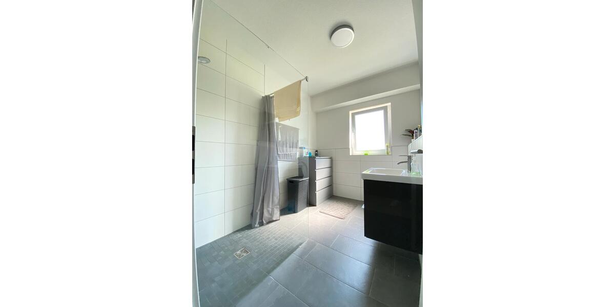 Etagenwohnung Buseck - 1 Zimmer, 52 m&sup2;, 690&euro; | Angebot:24750602