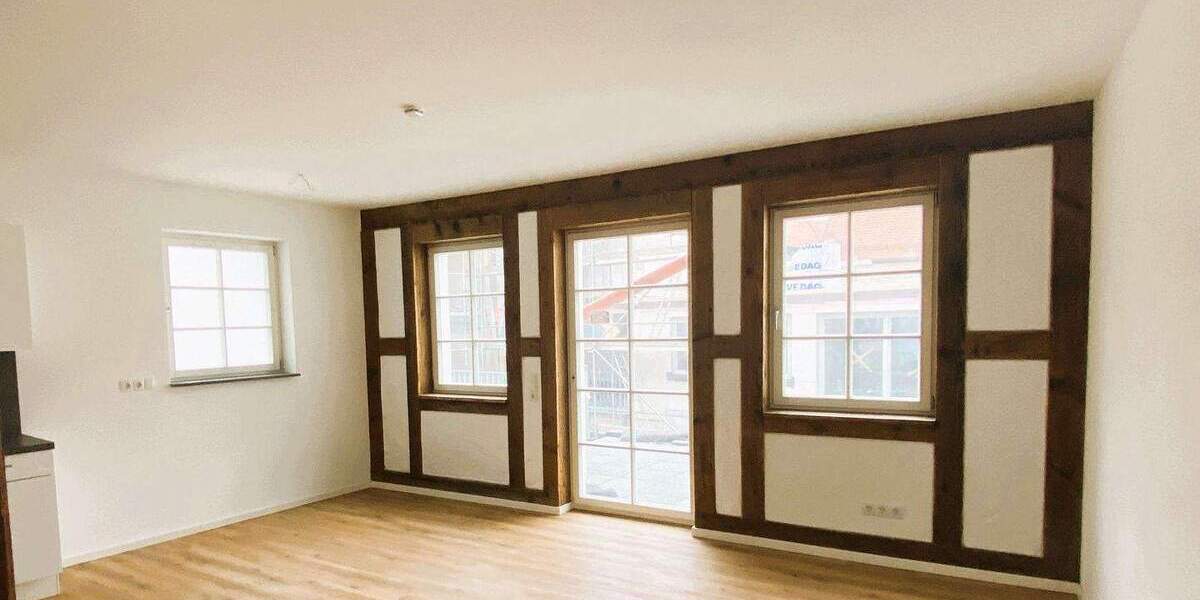 Etagenwohnung Forchheim - 3 Zimmer, 90 m&sup2;, 1.100&euro; | Angebot:25878725