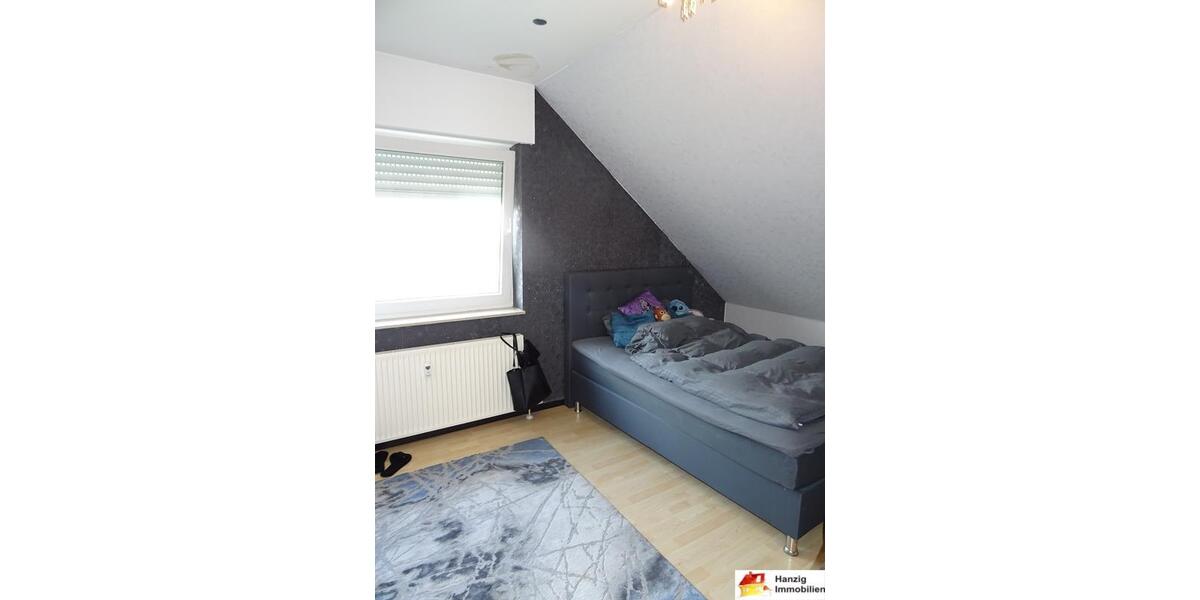 Dachgeschoßwohnung Bielefeld Jöllenbeck - 3 Zimmer, 70 m&sup2;, 580&euro; | Angebot:26299768