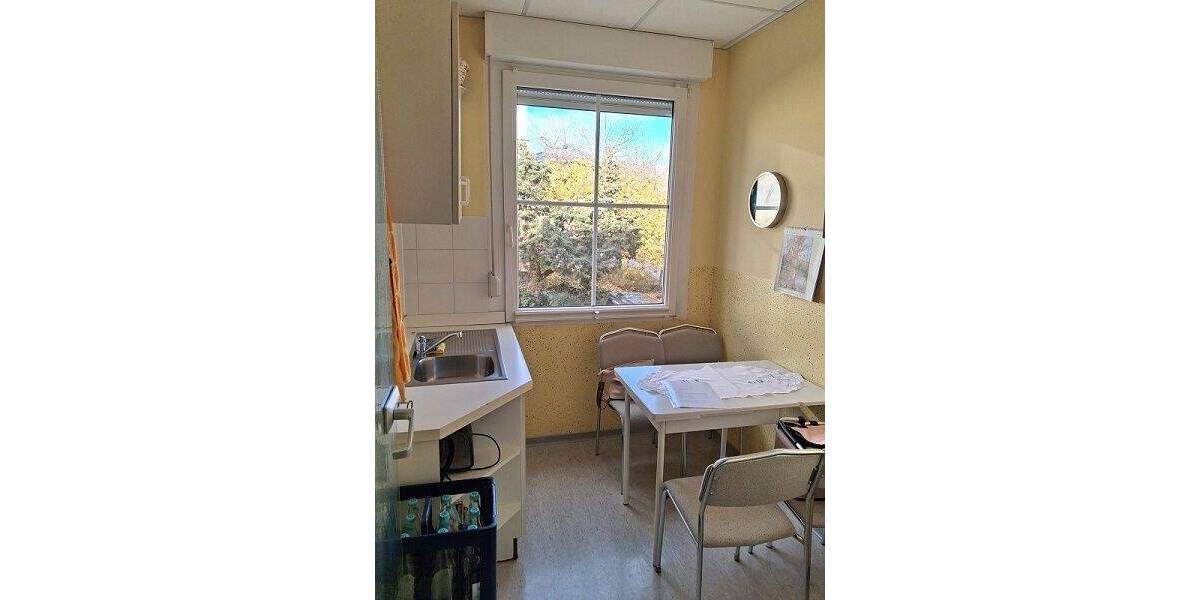 Gewerbeobjekt Wolmirstedt - 3 Zimmer, 111 m&sup2;, 1.332&euro; | Angebot:23986015