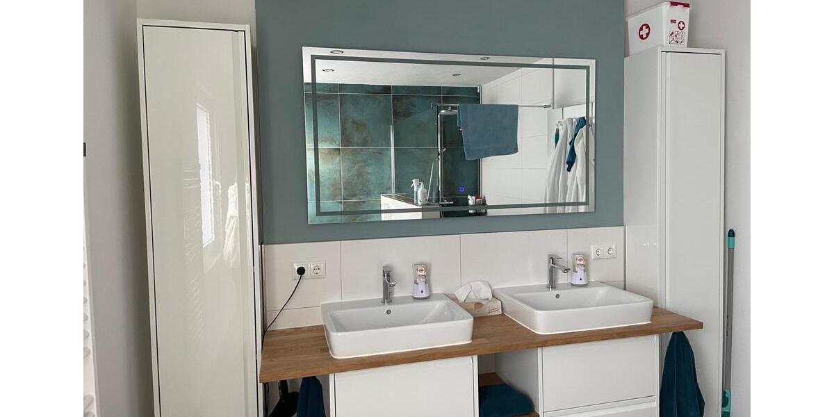 Modernes Einfamilienhaus mit Garten in Meßstetten-Heinstetten 6.5 zimmer